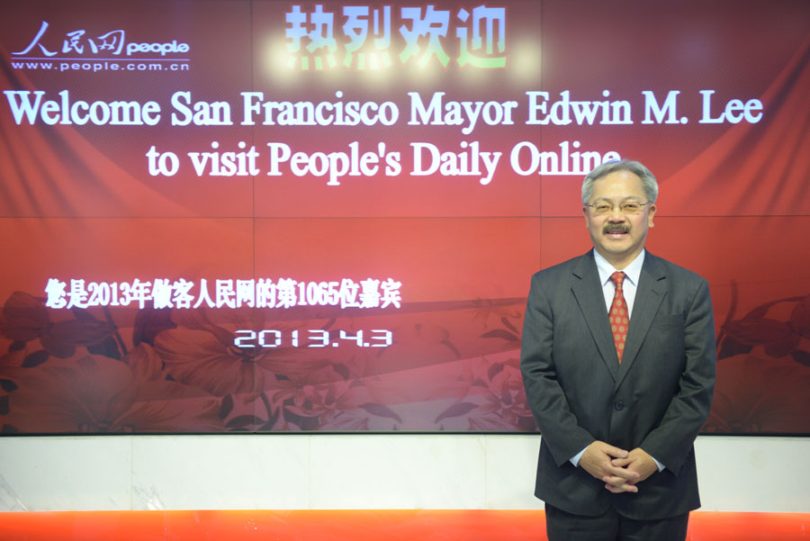 San Francisco Mayor Edwin M. Lee visits People's Daily Online. (People's Daily Online/ Yu Kai)