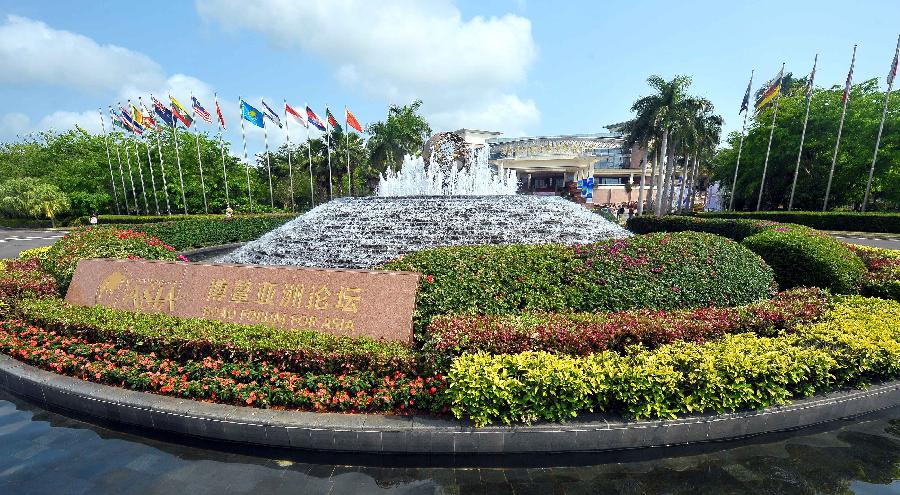 Photo taken on April 3, 2013 shows the convention center for the Boao Forum for Asia (BFA) Annual Conference 2013 in Boao, south China's Hainan Province. The BFA will be held from April 6 to 8 in Boao. (Xinhua/Guo Cheng)