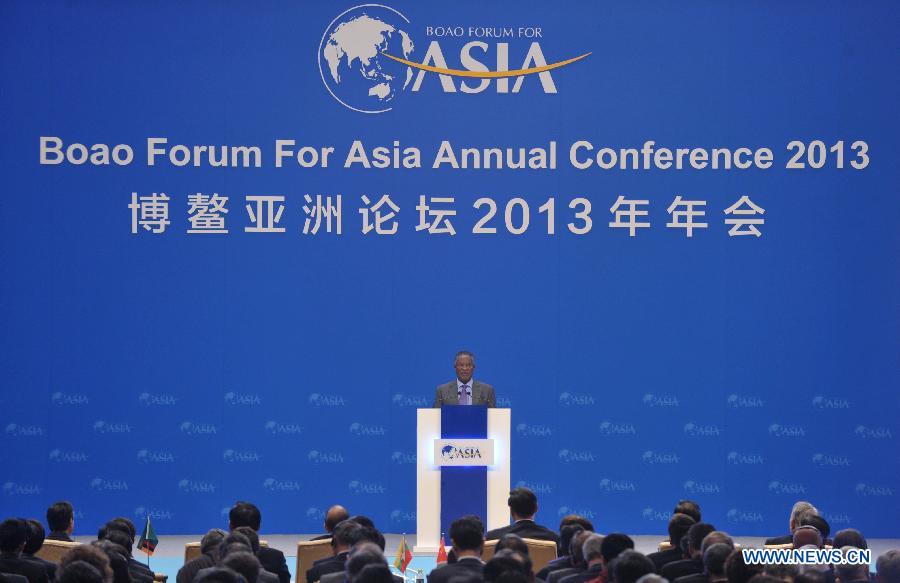 Zambian President Michael Chilufya Sata gives a speech at the opening ceremony of the Boao Forum for Asia (BFA) Annual Conference 2013 in Boao, south China's Hainan Province, April 7, 2013. (Xinhua/Zhao Yingquan)