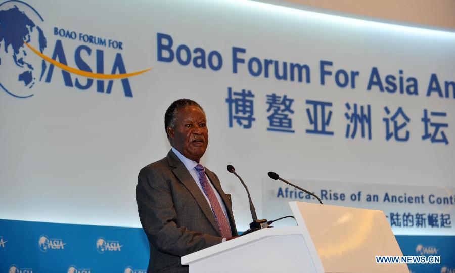 Zambian President Michael Sata speaks during the sub-forum "Africa: Rise of an Ancient Continent" during the 2013 Boao Forum for Asia (BFA) Annual Conference in Boao, south China's Hainan Province, April 7, 2013. (Xinhua/Zhao Yingquan) 