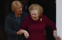 Margaret Thatcher returns home from hospital