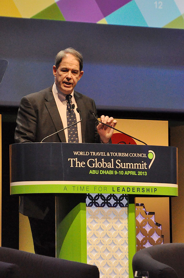 Jonathon Porritt, Founder and Director of Forum for the Future, delivers a speech at 2013 World Travel & Tourism Council (WTTC) Global Summit on April 9 in Abu Dhabi. (People's Daily Online/ Yao Chun)
