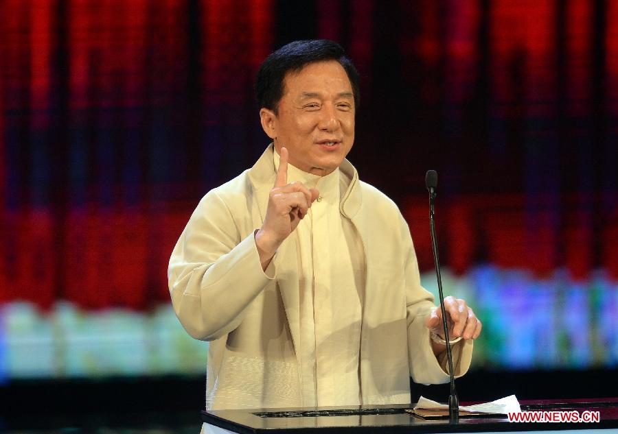 Actor Jackie Chan attends the presentation ceremony of the 32nd Hong Kong Film Awards as an award presenter in south China's Hong Kong, April 13, 2013. (Xinhua/Chen Xiaowei)