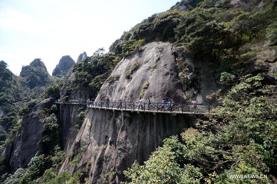 Photo taken on April 13, 2013 shows the scenery of the Sanqing Mountain in Shangrao City, east China's Jiangxi Province. The Sanqing Mountain is a renowned Taoist sacred moutain in Jiangxi Province. Sanqing means the "Three Pure Ones" in Chinese as the Sanqing Mountain is made up of three main summits: Yujing, Yuhua and Yuxu, representing the Taoist trinity. (Xinhua/Zhou Ke)