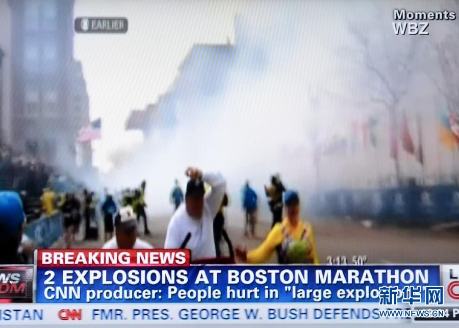 Video grab of CNN taken on April 15, 2013 shows explosions happened in Boston, the United States. Two explosions occurred near the Boston Marathon finish line, at least 6 people injured, local media reported. (Xinhua/Wang Lei) 