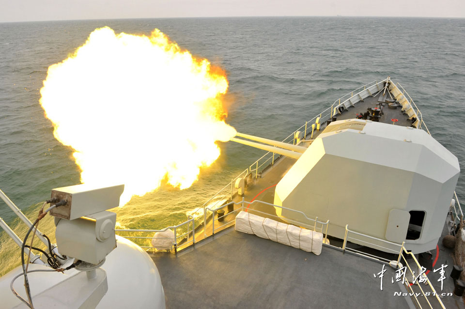 The warships of the South Sea Fleet of the Navy of the Chinese People's Liberation Army (PLA) conducted a live-ammunition fire drill in a certain sea area under the conditions of informationization in mid April. (navy.81.cn/Cao Haihua, Zhao Changhong)