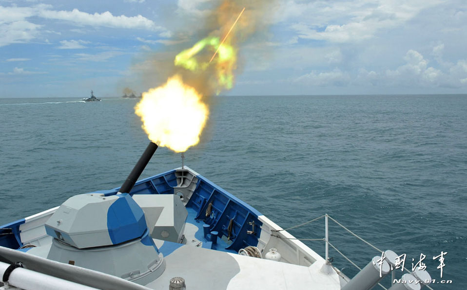 Chinese navy conducts live-ammunition fire drill