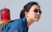 Female pilot flies to rescue quake-wounded
