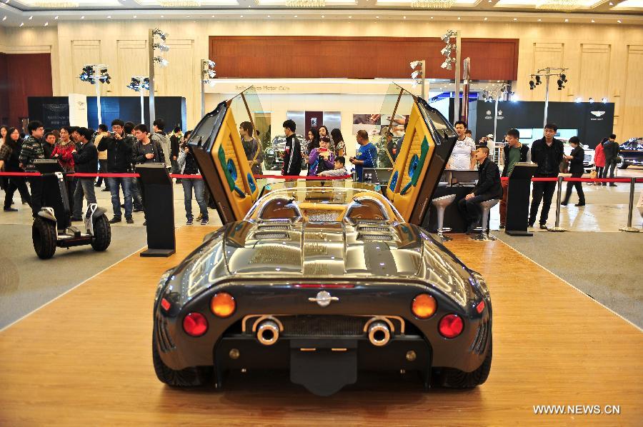 Photo taken on April 27, 2013 shows a Spyker C8 car at the 2013 China (Tianjin) International Automobile Industry Exhibition in Tianjin, north China. The exhibition kicked off on Saturday, displaying over 500 vehicles. (Xinhua/Zhai Jianlan) 