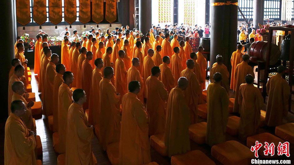 Monks need to attend Buddhist activities for practice after class. (CNS/Liu Zhongjun) (CNS/Liu Zhongjun)