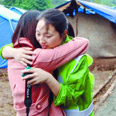 Volunteers who were dedicated to reconstruction in Wenchuan are helping the quake-hit Lushan