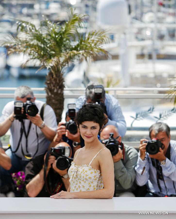 French actress Audrey Tautou poses for a photocall event one day before the opening of the 66th Cannes Film Festival in Cannes, France, on May 14, 2013. Audrey Tautou will host the opening and closing ceremonies of the Festival this year. (Xinhua/Zhou Lei) 