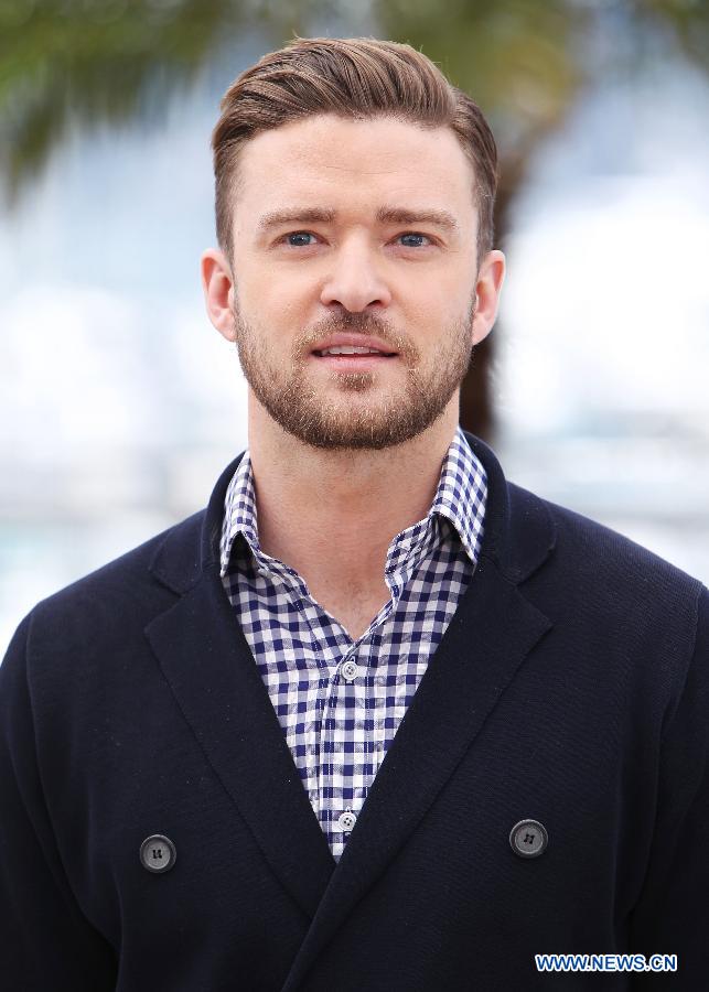 U.S. singer and actor Justin Timberlake poses during a photocall for American film "Inside Llewyn Davis" presented in Competition at the 66th edition of the Cannes Film Festival in Cannes, on May 19, 2013. (Xinhua/Gao Jing) 