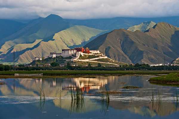 Tibet(Photo provided to Chinadaily.com.cn)