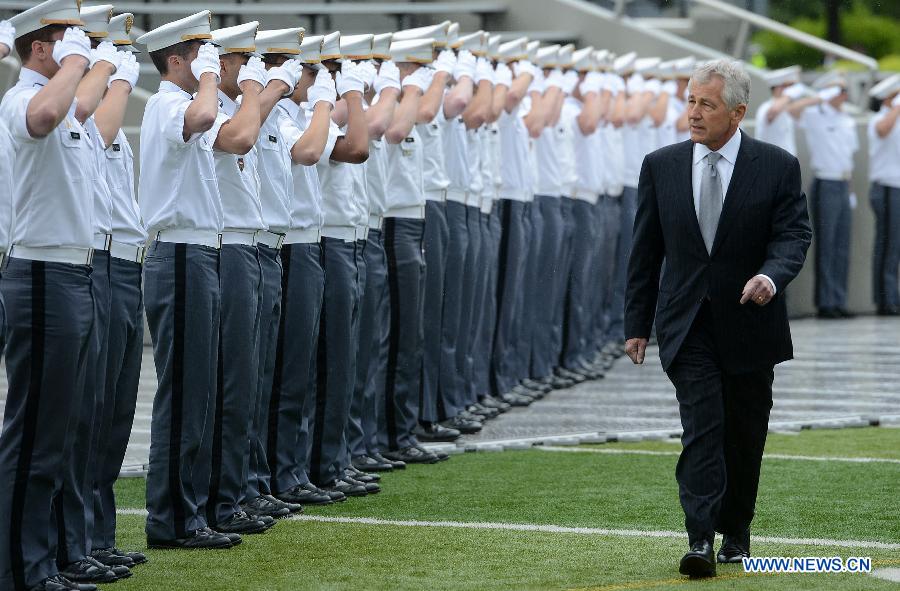 U.S. Secretary of Defense Chuck Hagel attends the graduation ceremonies at the United States Military Academy at West Point, New York, the United States, May 25, 2013. 1,007 cadets graduated on Saturday from the famous military academy founded in 1802. (Xinhua/Wang Lei)