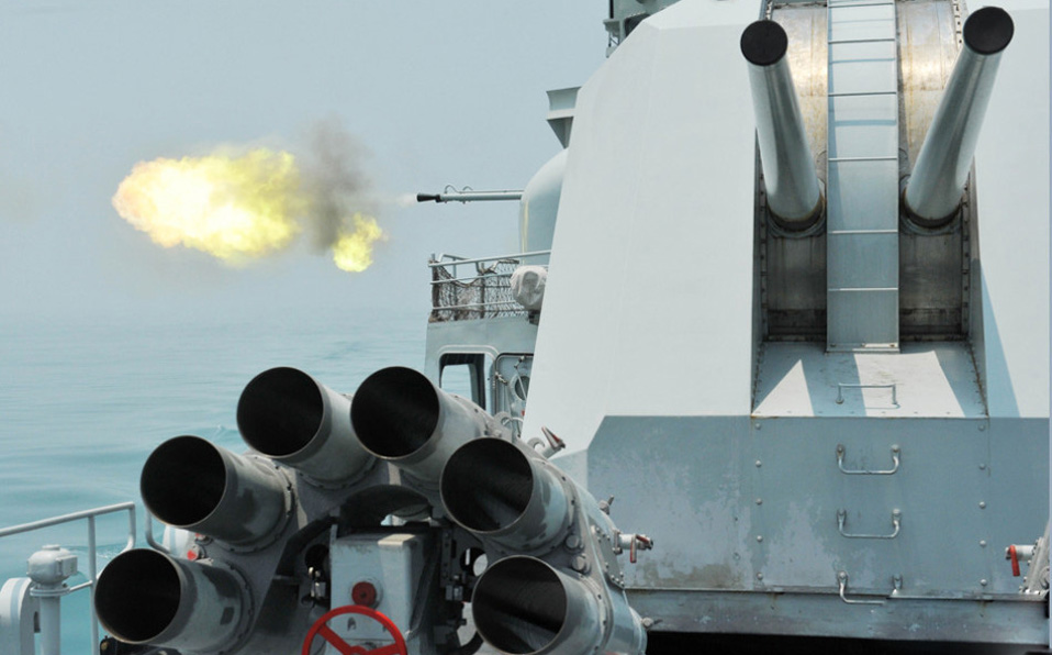 Jiangmen missile frigate in live-ammunition fire training