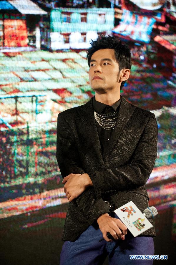 Jay Chou, director of movie "The Rooftop", attends a press conference of the movie in Beijing, capital of China, May 27, 2013. The movie is expected to be released in China on July 11, 2013. (Xinhua/Li Yan) 
