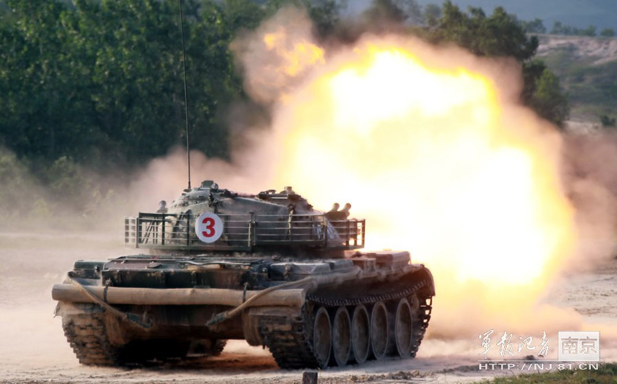 Live fire drill of China's 88B tanks (China Military Online)