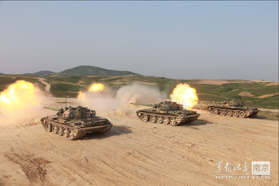 Live fire drill of China's 88B tanks (China Military Online)