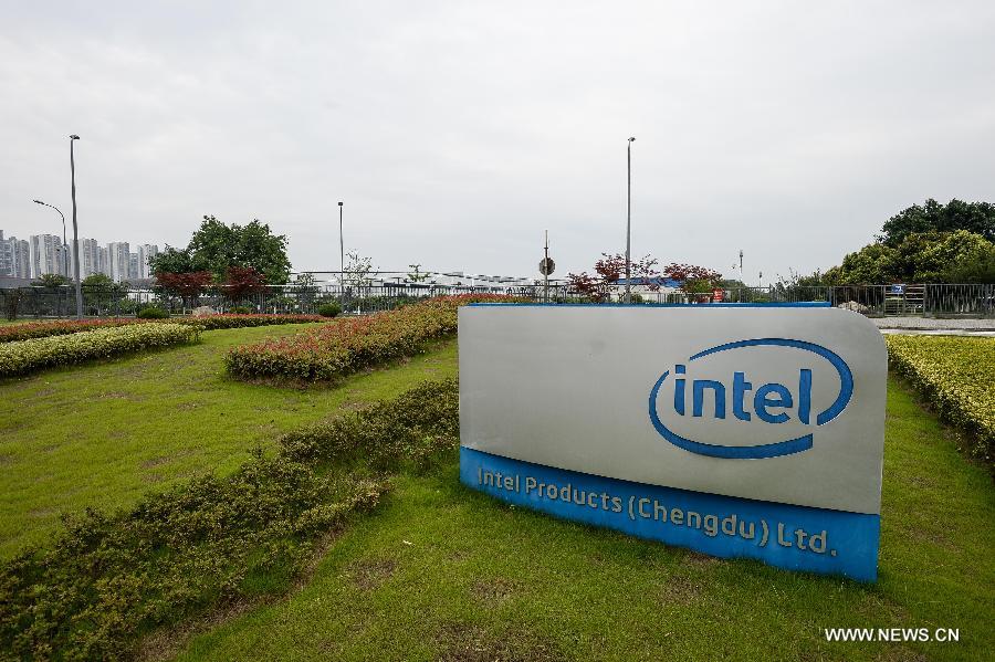 Photo taken on May 25, 2013 shows the outdoor scene of Intel's plant in the west high-tech zone of Chengdu, capital of southwest China's Sichuan Province. By the end of 2012, Chengdu's GDP has reached 800 billion RMB (about 130.48 billion U.S. dollars), ranking the 3rd place in China's sub-provincial cities. By May of 2013, more than 230 enterprises in the Fortune 500 have come to Chengdu. The 2013 Fortune Global Forum will be held in Chengdu from June 6 to June 8. Chengdu, an ancient city with a history of over 2,300 year, is developing into an international metropolis with its huge economic development potential as well as its special cultural environment. (Xinhua/Li Qiaoqiao)