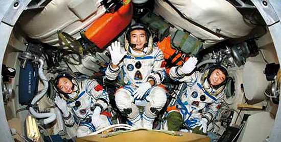 Eight systems of Shenzhou-10 manned spacecraft