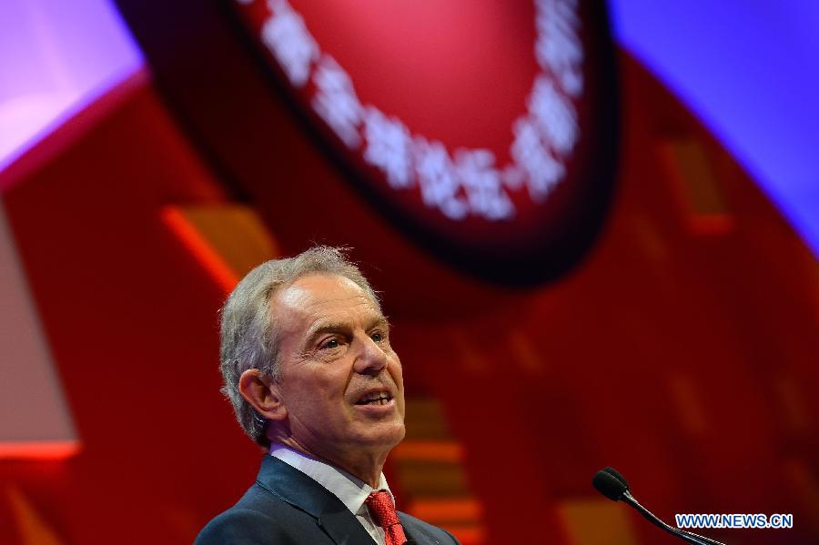 Former British Prime Minister Tony Blair gives a speech at the Fortune Global Forum held in Chengdu, capital of southwest China's Sichuan Province, June 6, 2013. The 2013 Fortune Global Forum kicked off here Thursday. (Xinhua/Jin Liangkuai) 