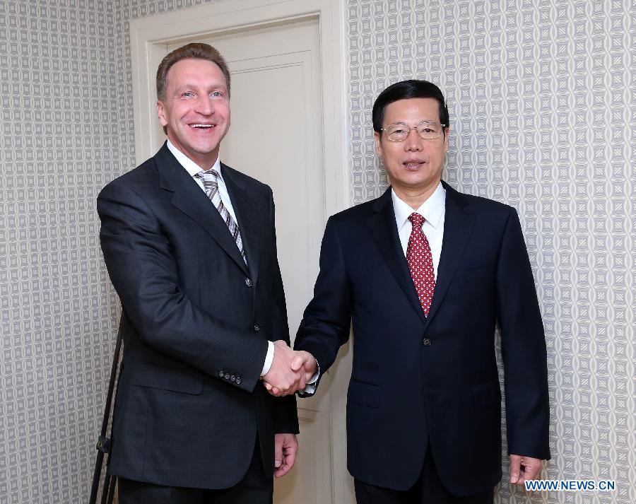 Chinese Vice Premier Zhang Gaoli (R) meets with Russia's First Deputy Prime Minister Igor Shuvalov in St. Petersburg, Russia, June 20, 2013. (Xinhua/Pang Xinglei)