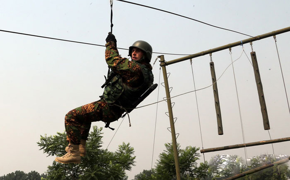 Special operation members in China-Russia joint training 