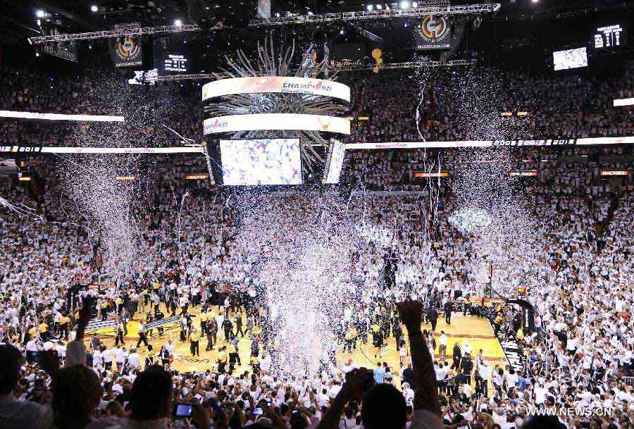Photo taken on June 20, 2013 shows a view of the venue after the game 7 of the NBA finals between Miami Heat and San Antonio Spurs in Miami, the United States. Heat defeated Spurs 95-88 and won the champion. (Xinhua/Fang Zhe)
