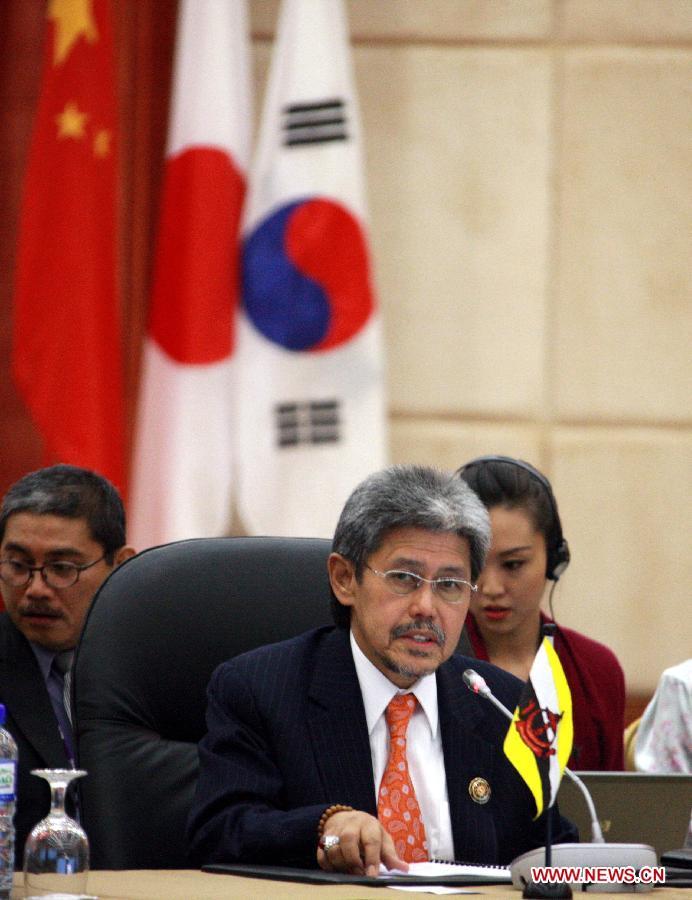 Brunei's Minister of Foreign Affairs and Trade Prince Mohamed Bolkiah attends an ASEAN+3 ministerial meeting in Bandar Seri Begawan, Brunei, on June 30, 2013. Chinese Foreign Minister Wang Yi on Sunday asked for efforts to make cooperation between the Association of Southeast Asian Nations (ASEAN) and China, Japan, South Korea the main cooperation channel in East Asia. (Xinhua/Jin Yi)