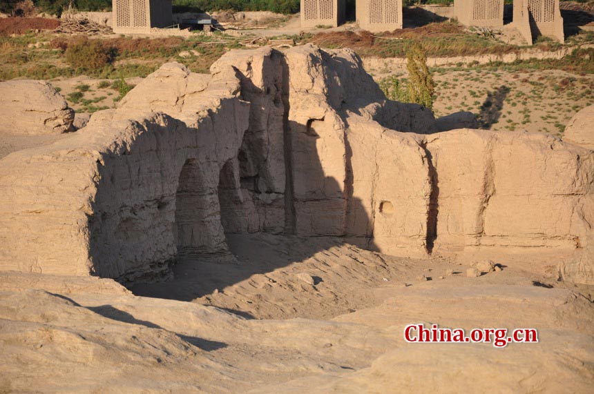 The Ancient City of Jiaohe, also known as Ancient City on Ya'er Lake, is an ancient Chinese archaeological site found in the Yarnaz Valley, 10 km west of the city of Turpan, Xinjiang province. It was a prefecture of the Gaochang during the Sixteen States (304AD-439 AD) and a county of the Gaochang Prefecture after the 14th year (640 AD) of the Zhenguan reign during the Tang Dynasty. (China.org.cn/Chen Xiangzhao)