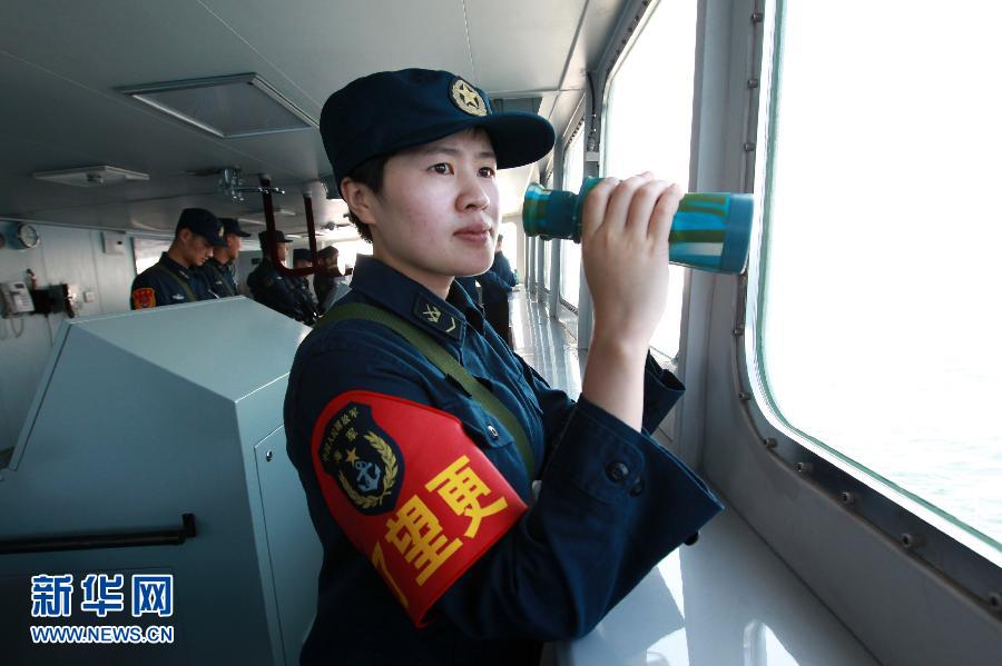 Chinese fleet conducts formation exercise (Photo: xinhuanet.com)