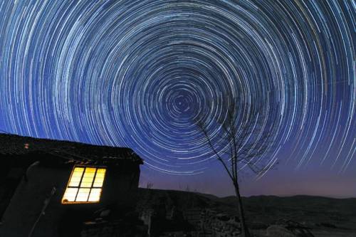 The night sky of Shigouyangwa village. (Photo/China Youth Daily)