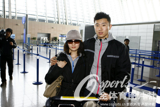 Shandon Luneng: Zhou Haibin and his girlfriend. (Photo/Osports)