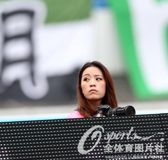 Wuhan Zall: Wu Yan's wife. (Photo/Osports)