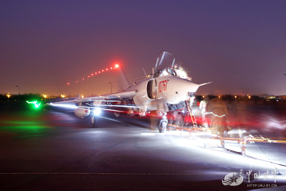 Close view of PLA Air Force's Qiang-5 attack aircrafts (Photo Source: kj.81.cn)