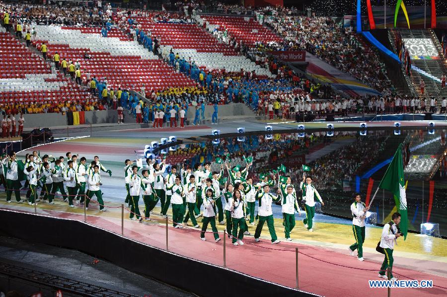 Macao of China Delegation enters the stadium during the opening ceremony of the Summer Universiade in Kazan, Russia, July 6, 2013. (Xinhua/Jiang Kehong) 