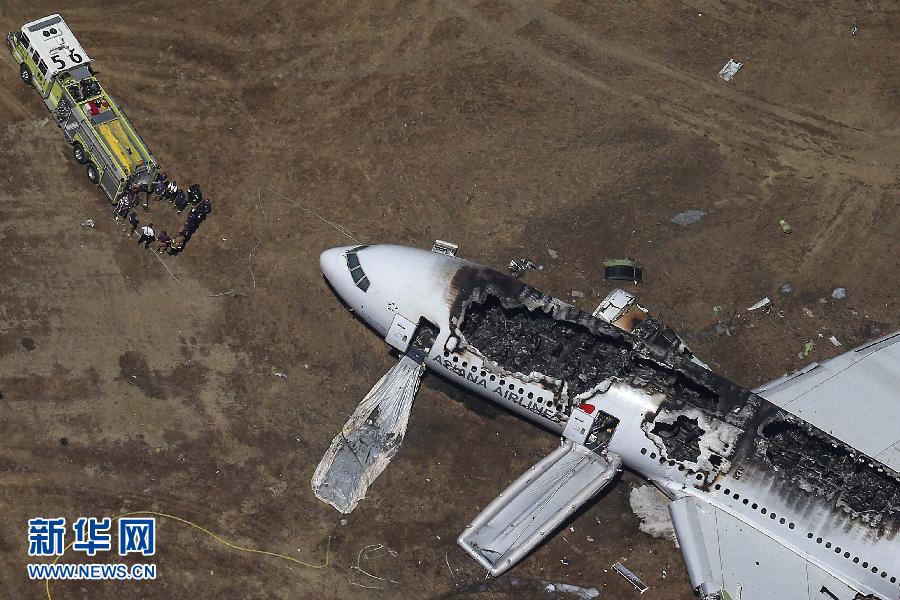An Asiana Airlines Boeing 777 passenger plane flying from Seoul, the Republic of Korea (ROK), on Saturday crashed while landing and burned partly at San Francisco International Airport, California of the United States, with parts spread on the runway. (Xinhua/AP Photo)