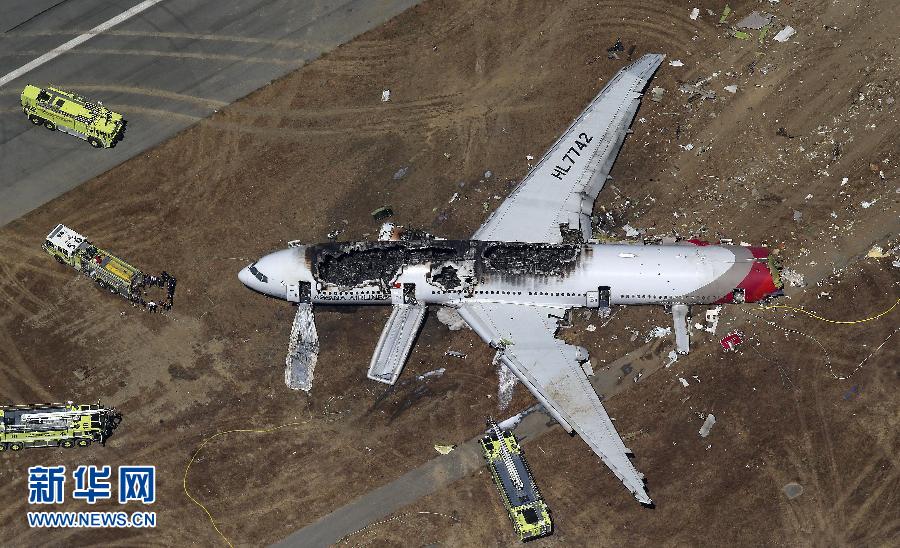 An Asiana Airlines Boeing 777 passenger plane flying from Seoul, the Republic of Korea (ROK), on Saturday crashed while landing and burned partly at San Francisco International Airport, California of the United States, with parts spread on the runway. (Xinhua/AP Photo)