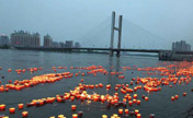 Record river lanterns on Songhua River