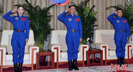 Quarantine for Shenzhou-10 astronauts ends