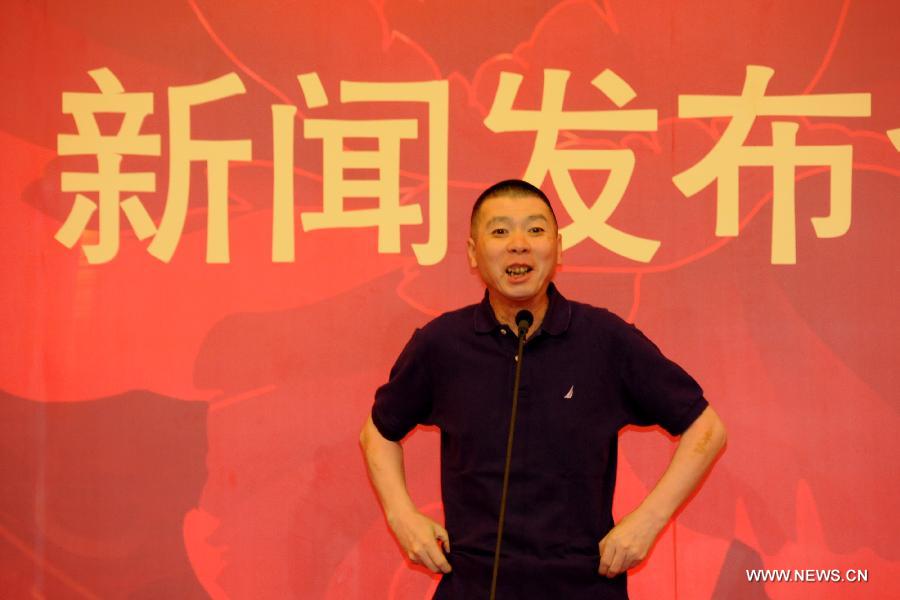Director Feng Xiaogang speaks at the press conference on China Central Television (CCTV)'s 2014 Spring Festival Gala in Beijing, China, July 12, 2013. Feng will be the general director of CCTV's 2014 Spring Festival Gala, CCTV announced on Friday. Zhao Benshan, a well-known comedian, will be deputy general director in charge of the gala's comedy programming. (Xinhua/Wang Zhen) 