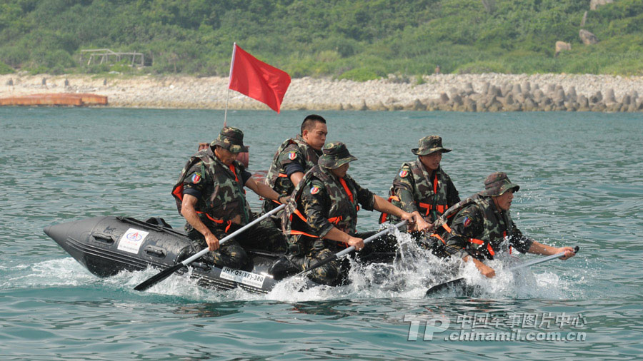 The competition of maritime subjects wraps up in mid June. The military competition is a comprehensive competition consisting of land subjects and maritime subjects. The land competition subject of the Special Operation Forces of the Chinese People's Liberation Army (PLA) was officially held on July 16, 2013. (China Military Online/Li Jing) 