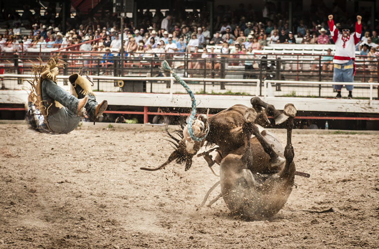 Elite cowboys distinguish themselves in Frontier cowboy festival in the United States, on July 21, 2013. (Photo/Osports)