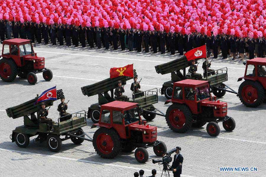 Photo taken on July 27, 2013 shows a military parade held in Pyongyang, the Democratic People's Republic of Korea (DPRK). DPRK held a military parade marking the 60th anniversary of the Korean War Armistice Agreement here on Saturday, the official KCNA news agency reported. (Xinhua/Zhang Li) 