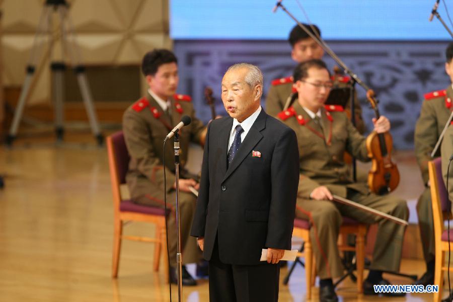 Choe Yong-rim, honorary vice president of presidium of supreme people's assembly of the Democratic People's Republic of Korea (DPRK), addresses the celebrating ceremony to mark the 60th anniversary of the Korean War Armistice Agreement in Pyongyang, DPRK, on July 29, 2013. (Xinhua/Zhang Li)