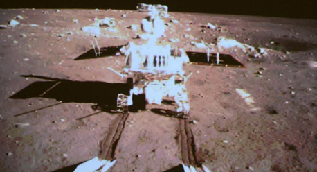 China's moon rover 'Jade Rabbit' separates from lander