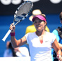 Li Na crashes Belinda Bencic in 2nd round at Australian Open