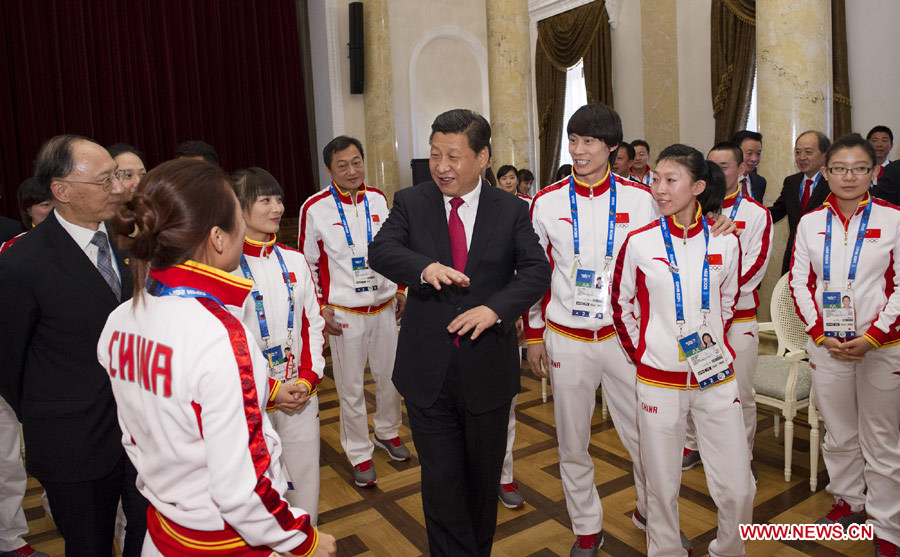 Xi boosts Chinese athletes' morale in Sochi