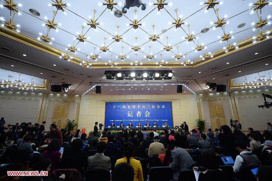 Press conference on how NPC deputies have exercised their duty held in Beijing